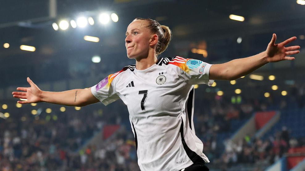 The German team celebrates their 4-1 victory over Poland in the UEFA Women's Euro 2025 qualifier.