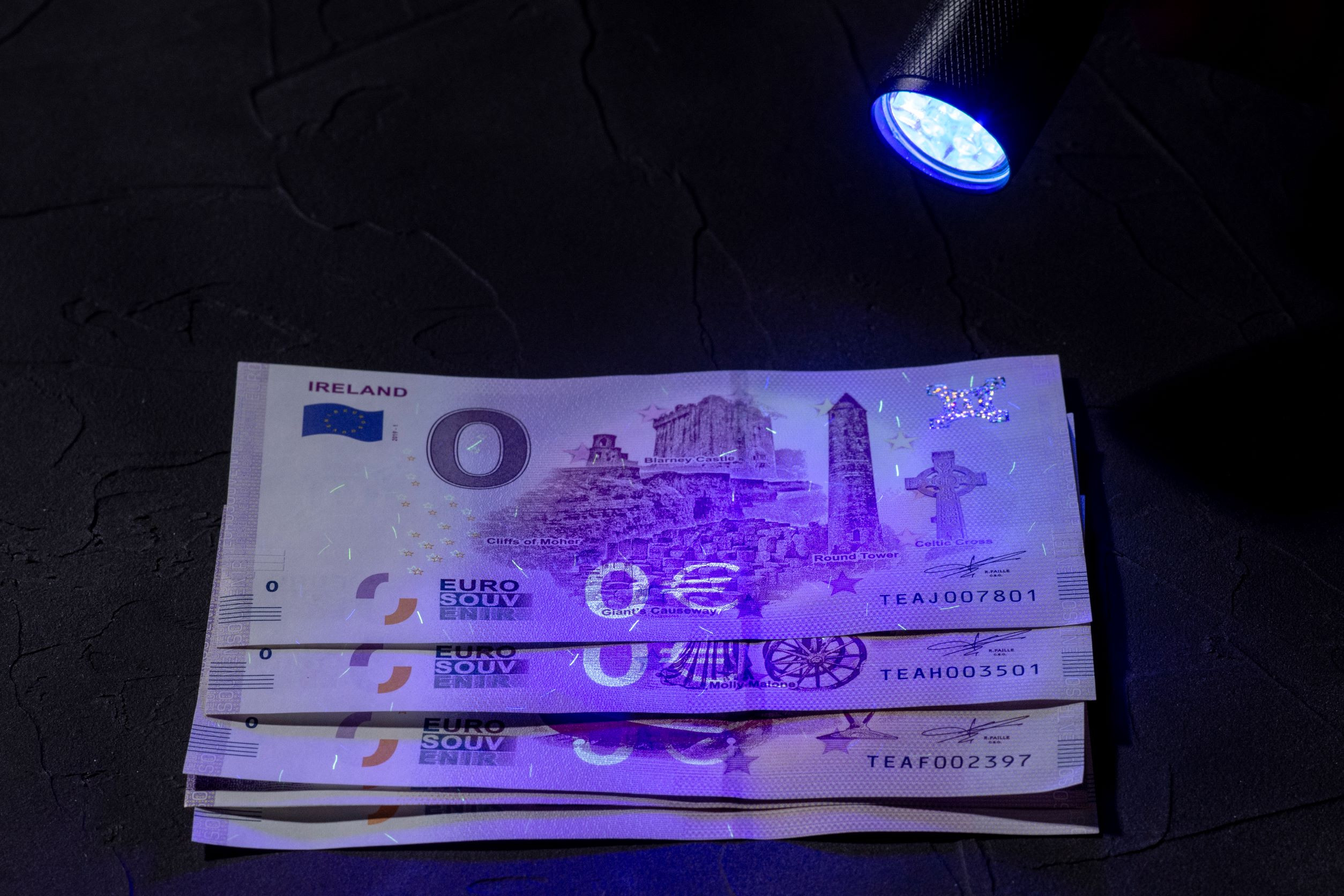 genuine 0 euro banknote souvenir under uv light