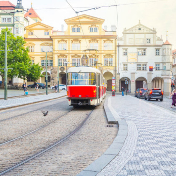 Paying in Prague